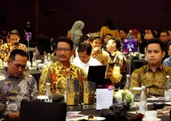 Pemkab Kendal Terima dua Penghargaan Top Digital Award 2023