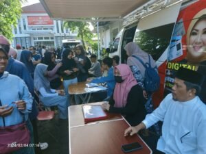 Dukcapil Klaten Hadir di Car Free Day Demi Layani Masyarakat