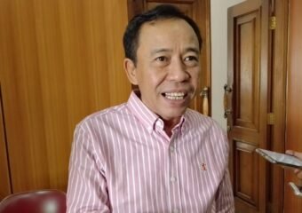 Ir. Bambang Susilo sebagai Ketua Komisi A DPRD Kab. Pati