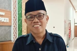 Dewan Roihan Minta Pemerintah Perhatikan Nasib Guru Honorer