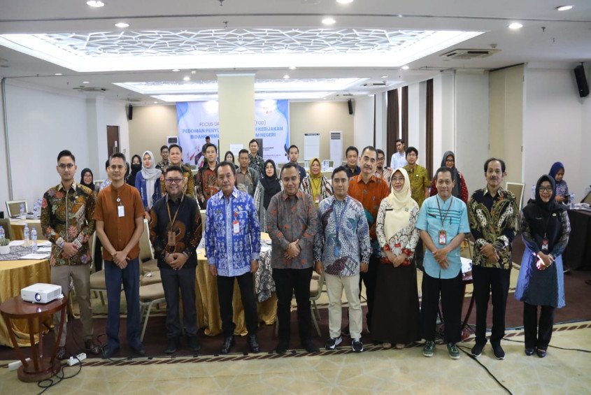 Acara penutupan Focus Group Discussion (FGD) terkait Pedoman Penyusunan Strategi Kebijakan Bidang Pemerintahan Dalam Negeri di Grand Dafam Ancol, Jakarta