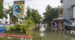 Banjir Demak Meluas, Air Genangi Sudut Jalan Dalam Kota