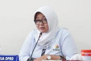 Banjir Melanda, DPRD Pati Bu Ning Ingatkan Pentingnya Menjaga Kebersihan Lingkungan Sekitar