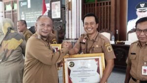 Pj Bupati Tekankan Penyerapan Tenaga Kerja Jadi Solusi Penanganan Kemiskinan Ekstrem