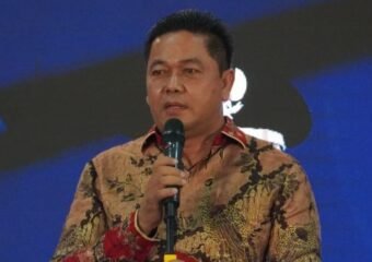 Ketua DPRD Kabupaten Pati Ali Badrudin mengaku prihatin dengan anjloknya harga gabah