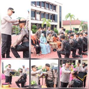 Momen Haru Saat Belasan Bintara Remaja Sungkem Kepada Orang Tua di Polres Jepara