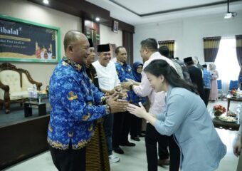 Pj Bupati Pati bersama Sekda hadiri kegiatan halal hihalal bersama keluarga besar Dinas Kesehatan Kabupaten Pati