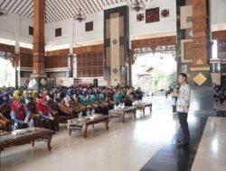 Wisuda SOTH, Bupati Tuban: Pola Asuh Terhadap Anak Harus Terus Beradaptasi