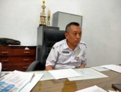 Sekolah di Pati Dilarang Wajibkan Pembelian Seragam dari Sekolah