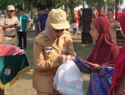 Meriahkan HUT ke-80 RI, Pemkab Kendal Bagikan 1.000 Bendera Merah Putih