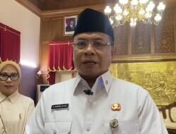 Didemo Ribuan Warga Pati, Sudewo Menolak Mundur Dari Jabatan Bupati Pati ” Saya Dipilih Rakyat Secara Konstitusional”